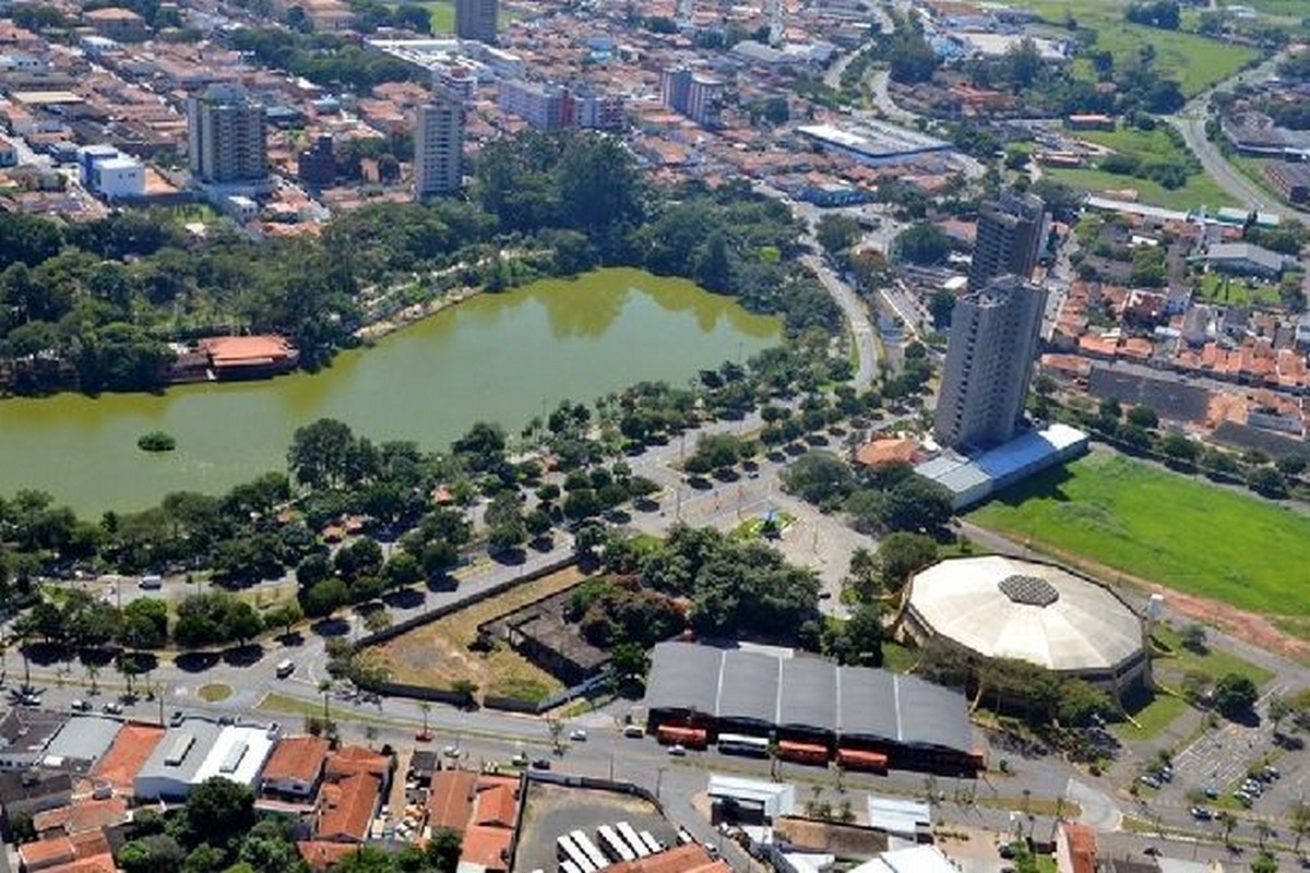 Araras São Paulo fonte: www.editorasolucao.com.br