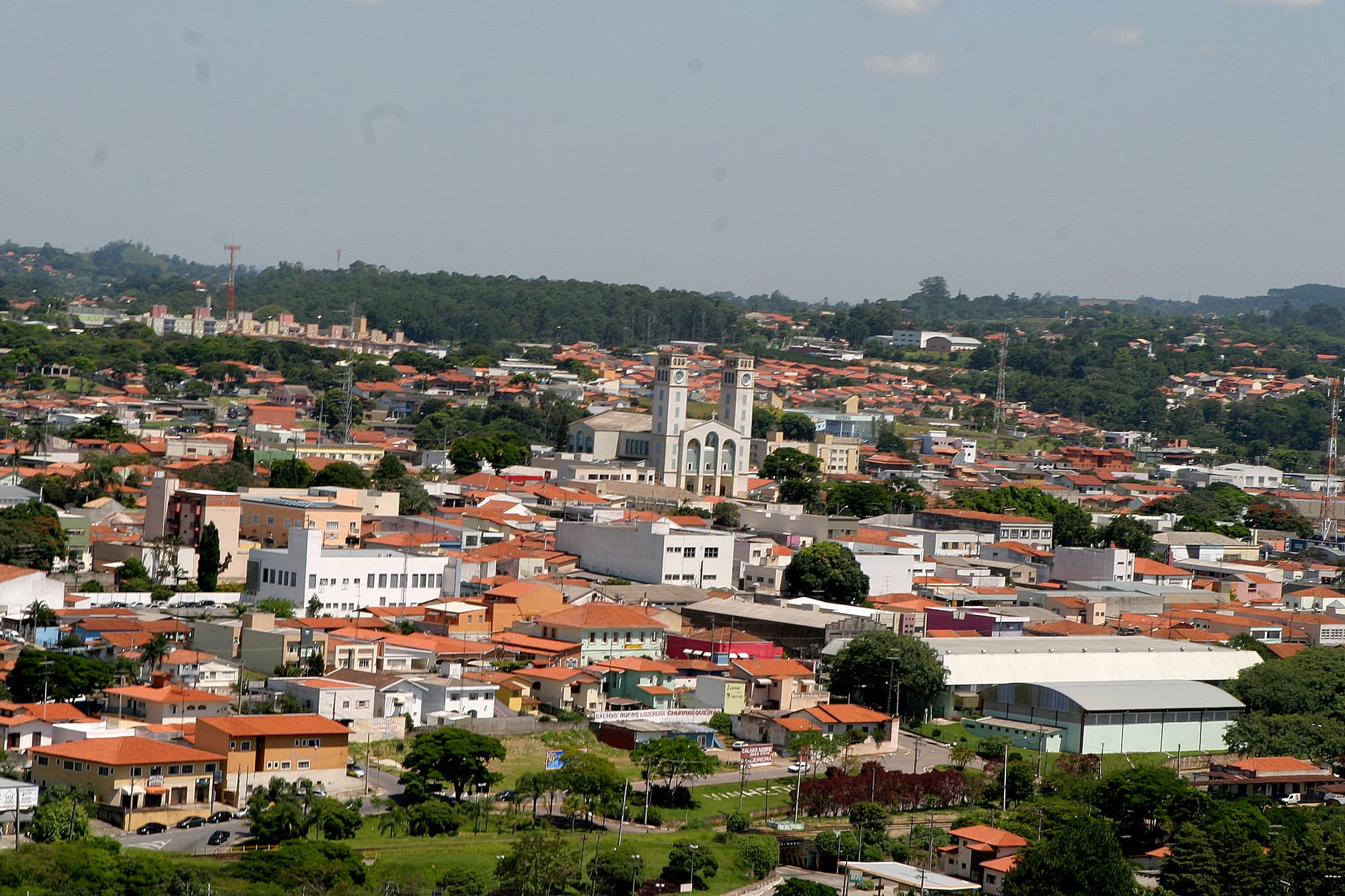Concurso Câmara de Vinhedo SP Vagas com salários de até R 4,9 mil!