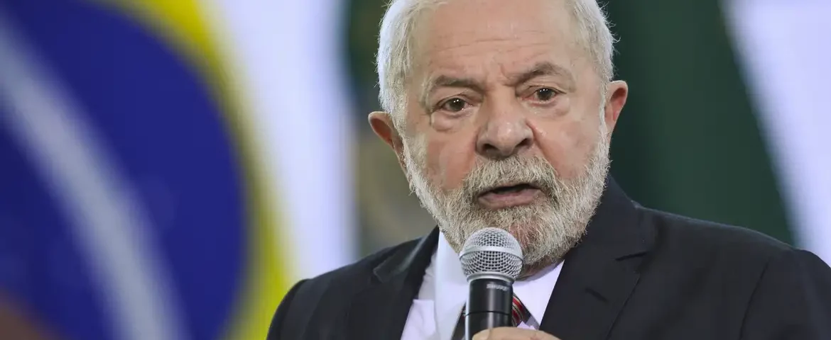 Lula falando sobre os concursos federais
